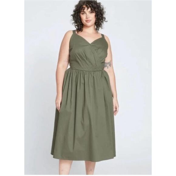 Universal Standard XS Bellport Dress in Green - Picture 1 of 5
